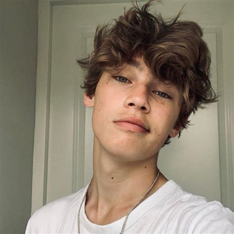 30+ Popular TikTok Boys To Follow